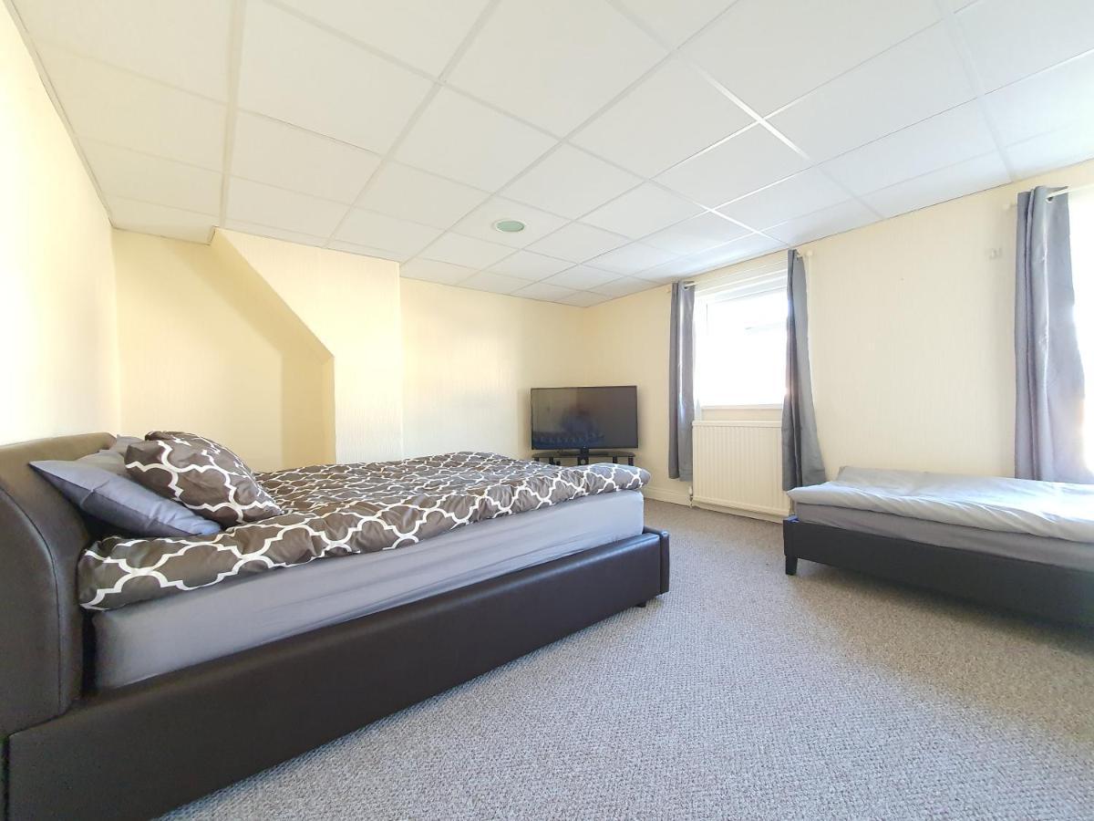 Dysa Crystal House Villa Blackpool Esterno foto